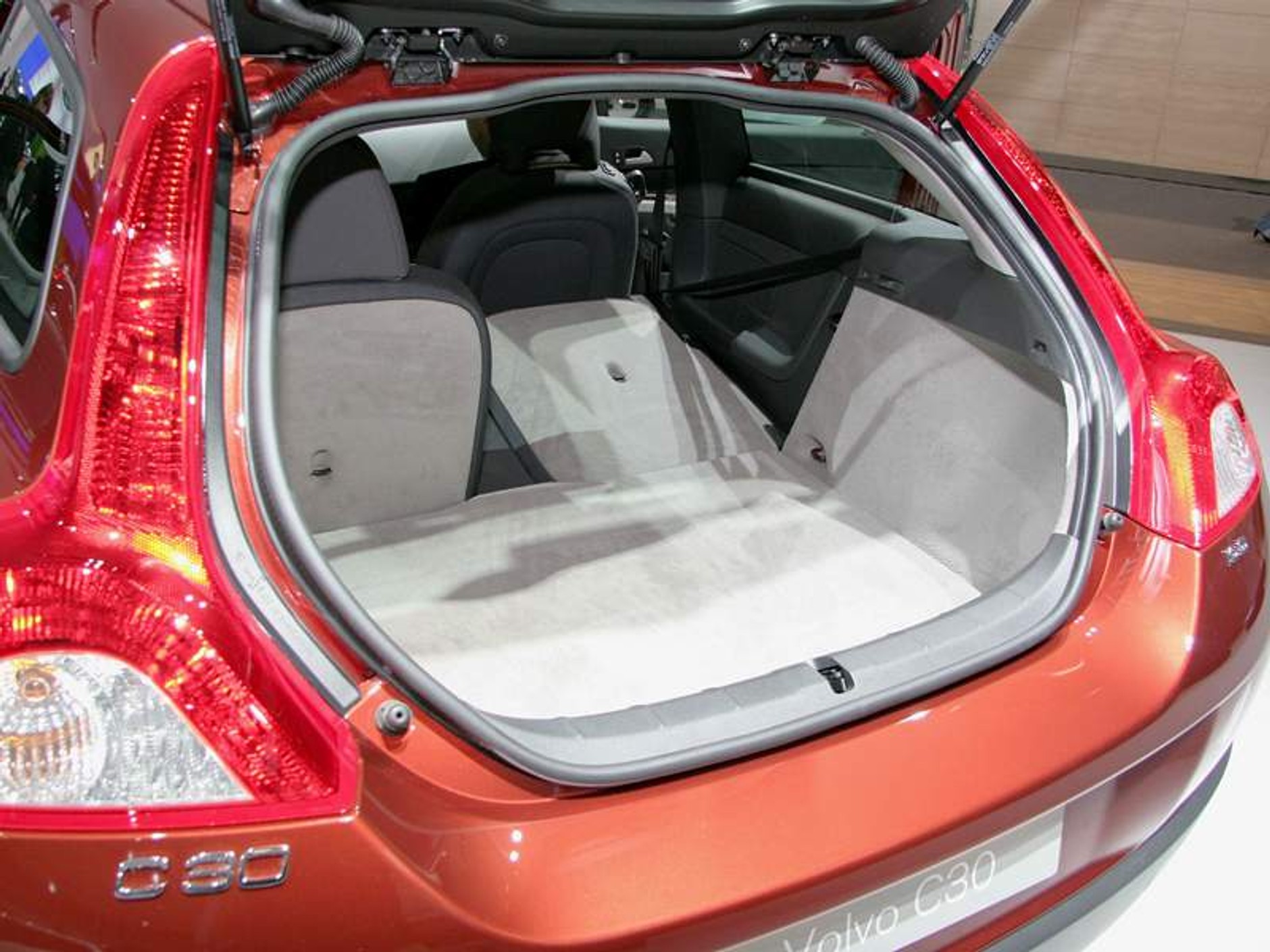 Paryż na żywo: fotogaleria z targów – Drugi dzień targów