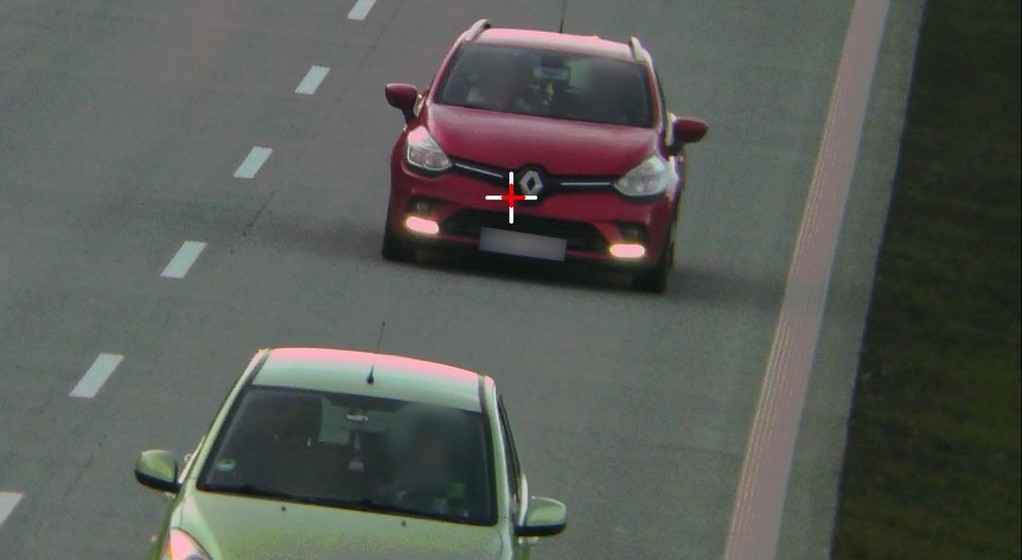 Policjanci kontrolowali odległość między pojazdami na S5