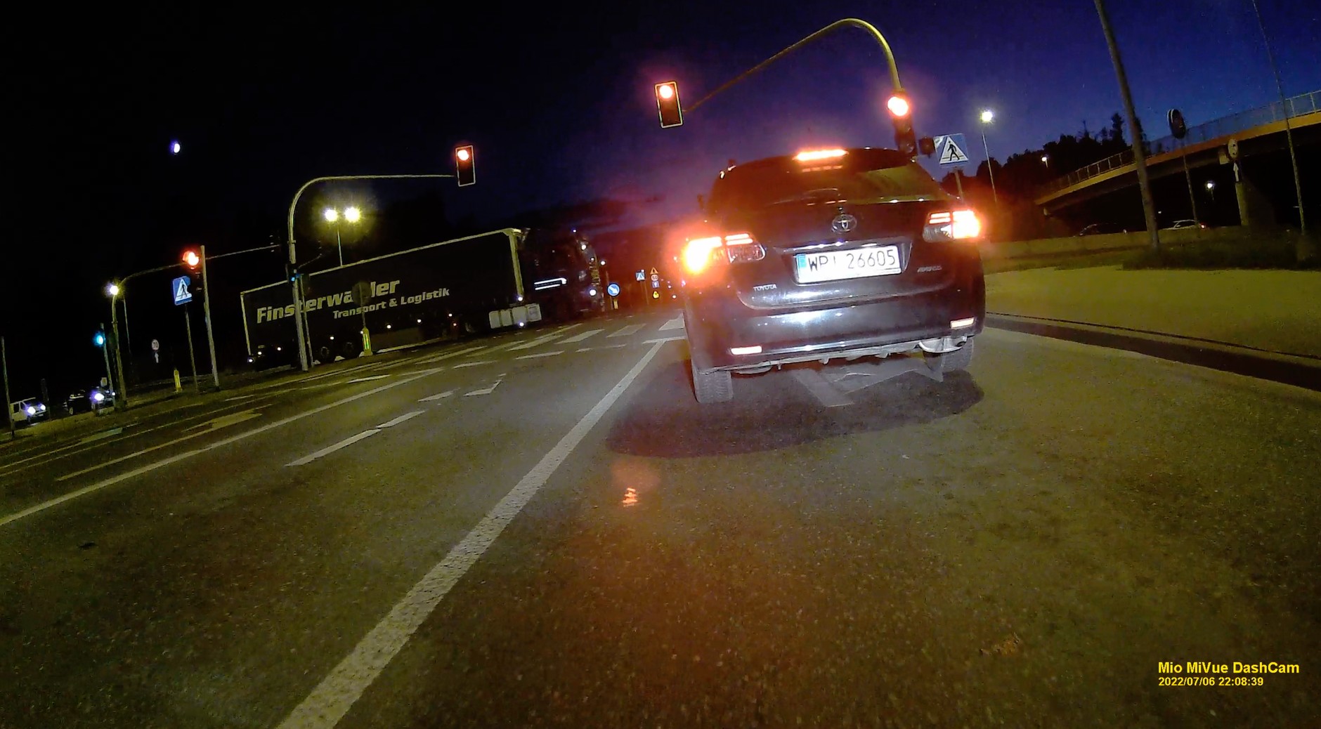 Test wideorejestratorów motocyklowych Mio MiVueM700 i MiVue M40