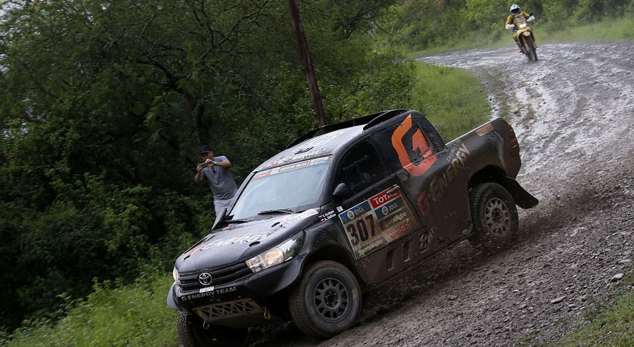 Dakar 2016: Małysz bez wycieraczki, Sonik awansował (3 etap, wyniki, galeria)