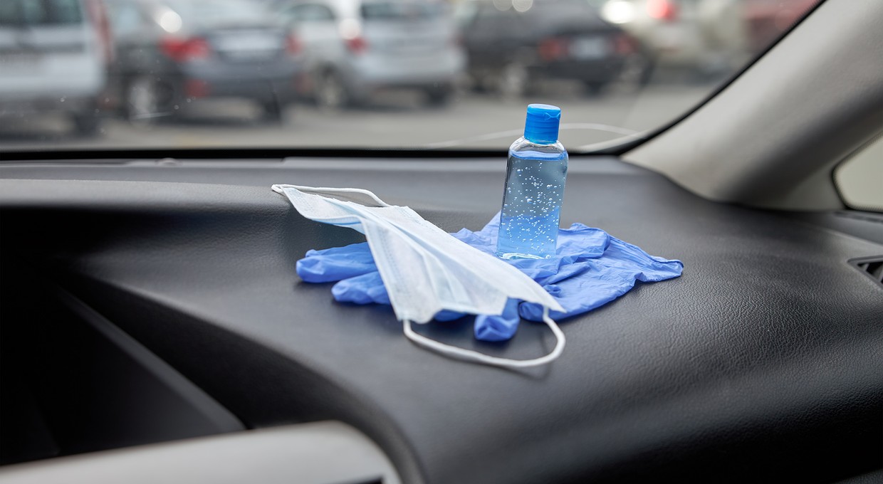 Podróże w czasach koronawirusa - czy da się wyjechać do Czech?