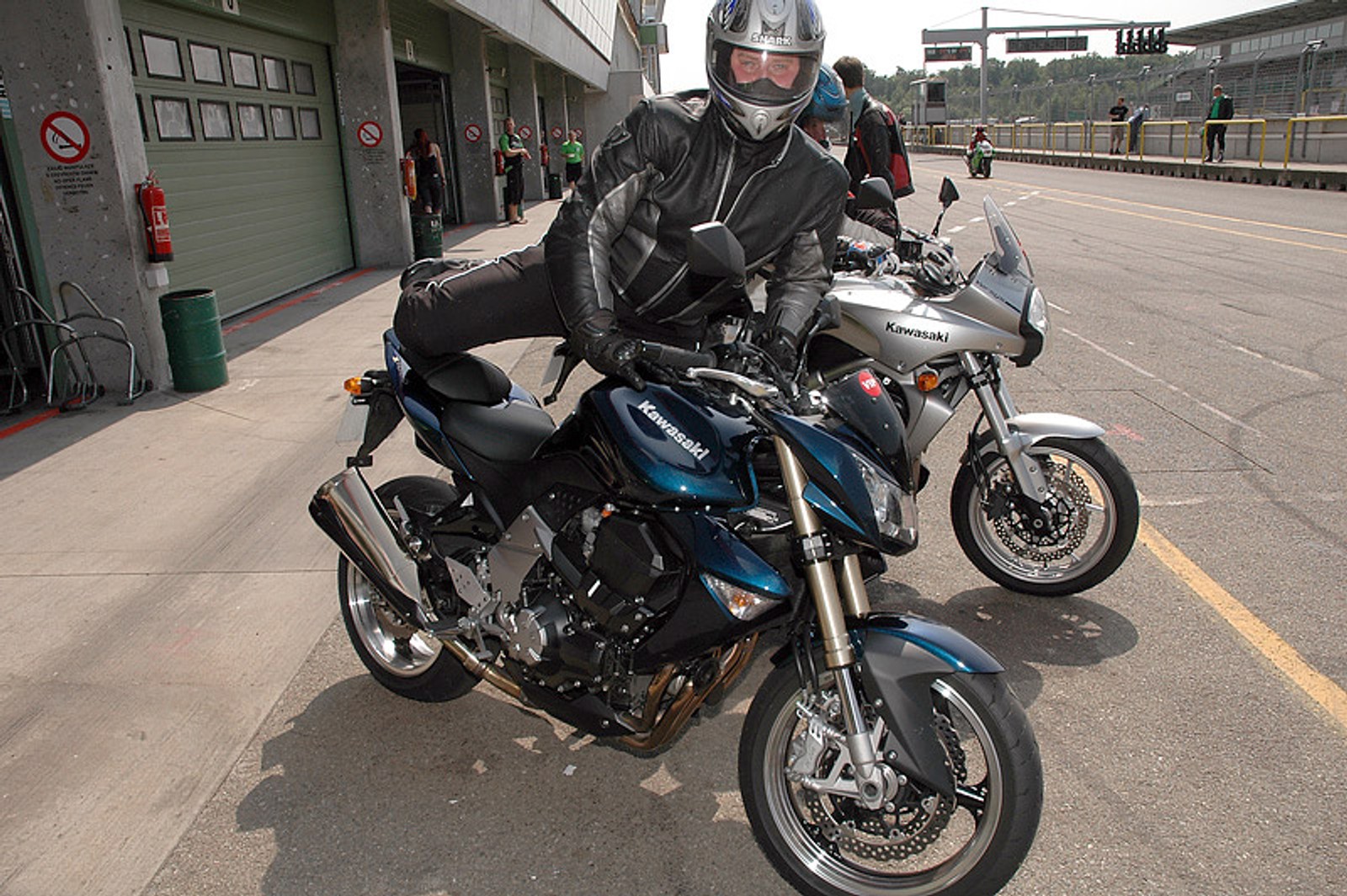 Dzień Kawasaki: tragiczny koniec małej ZX-6R Ninja (+ duża fotogaleria)