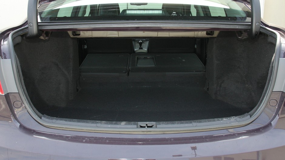 Toyota Avensis III (2008-18) – 29 600 zł za 2009 r.