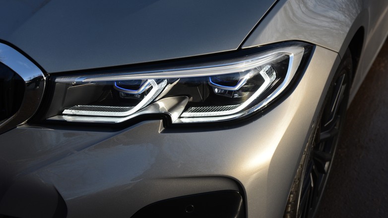 BMW 330i xDrive Touring