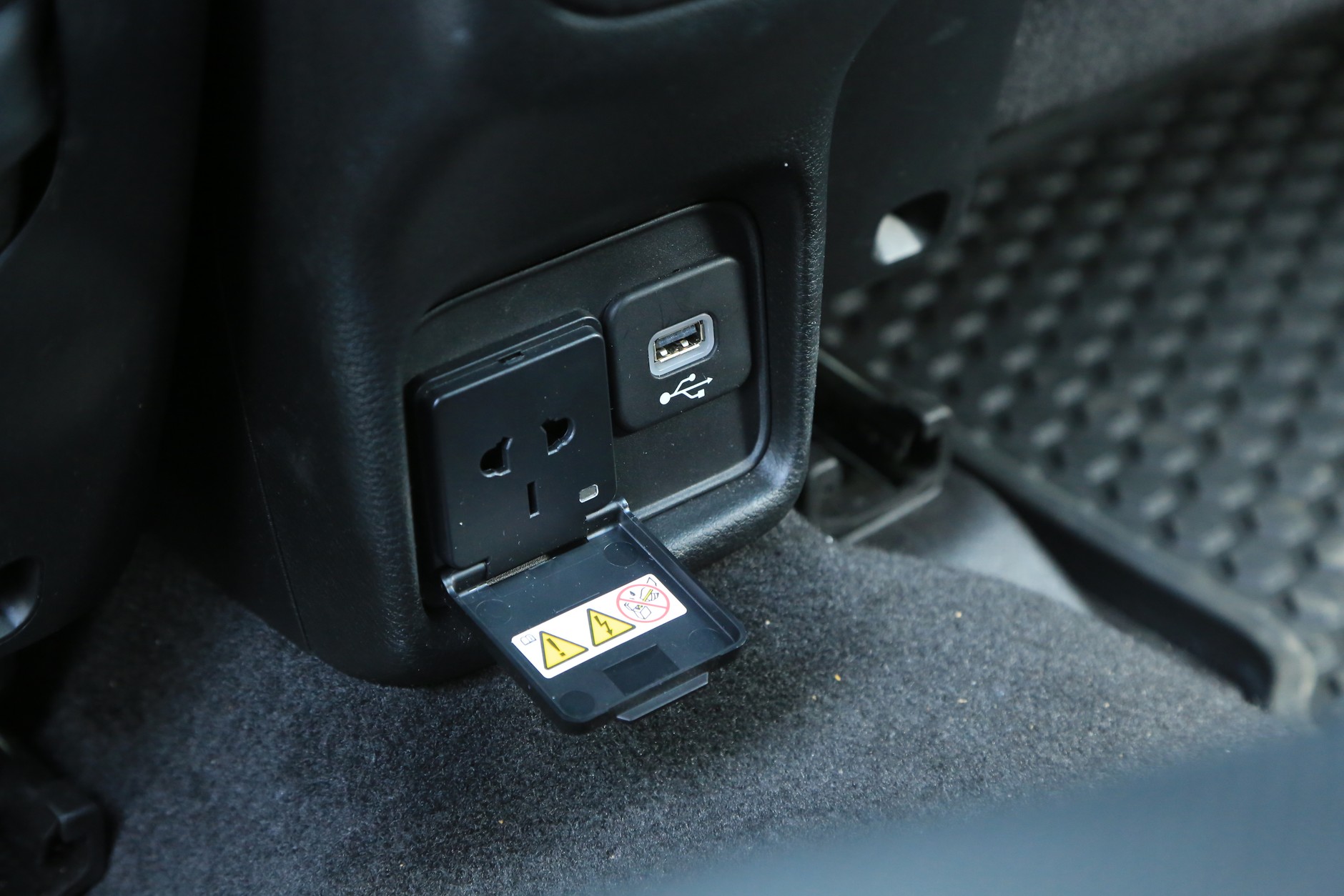 Jeep Compass 1.4 Tmair 4x4 AT