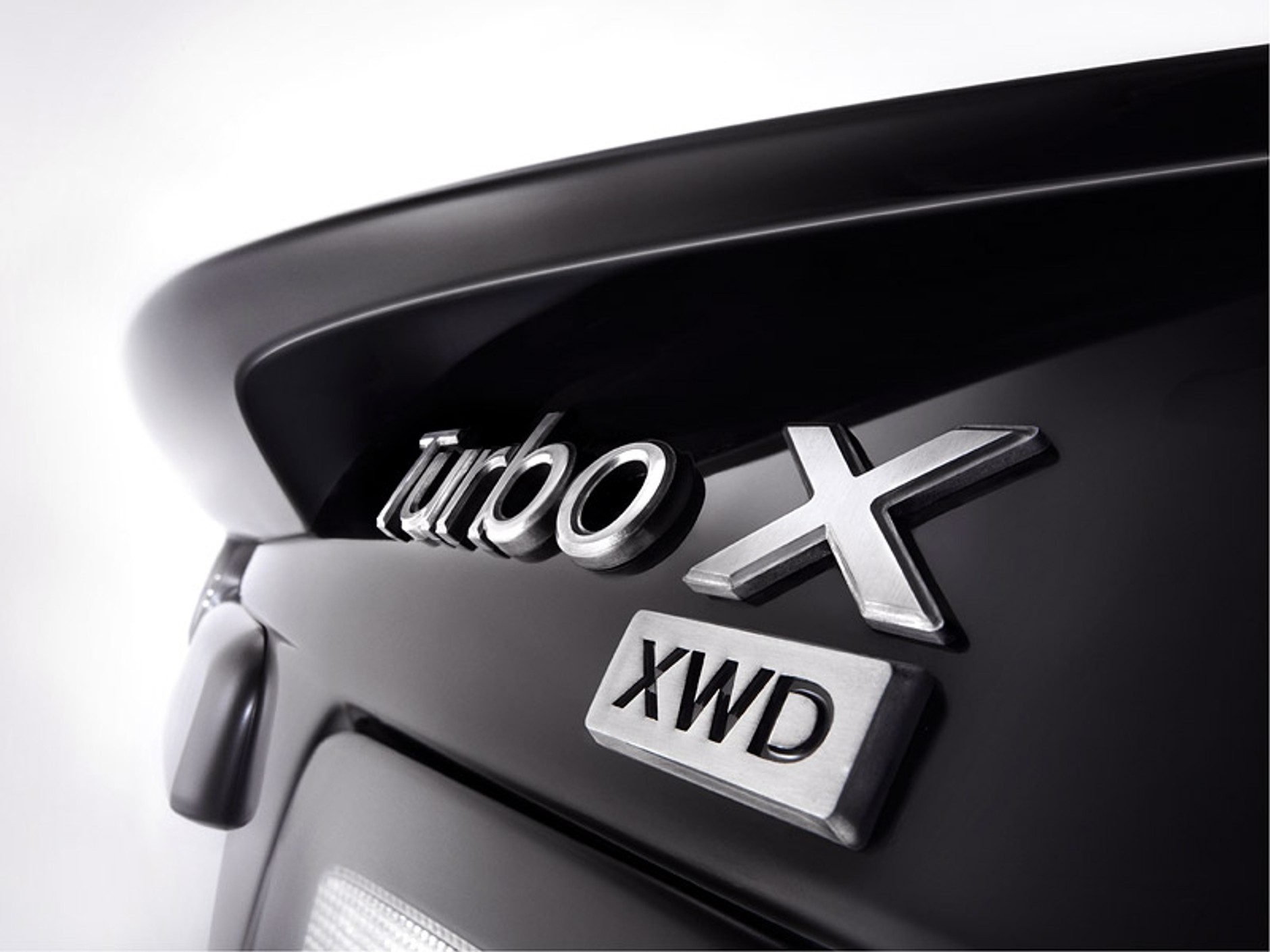 IAA Frankfurt 2007: Saab 9-3 Turbo X – diabelski jubilat