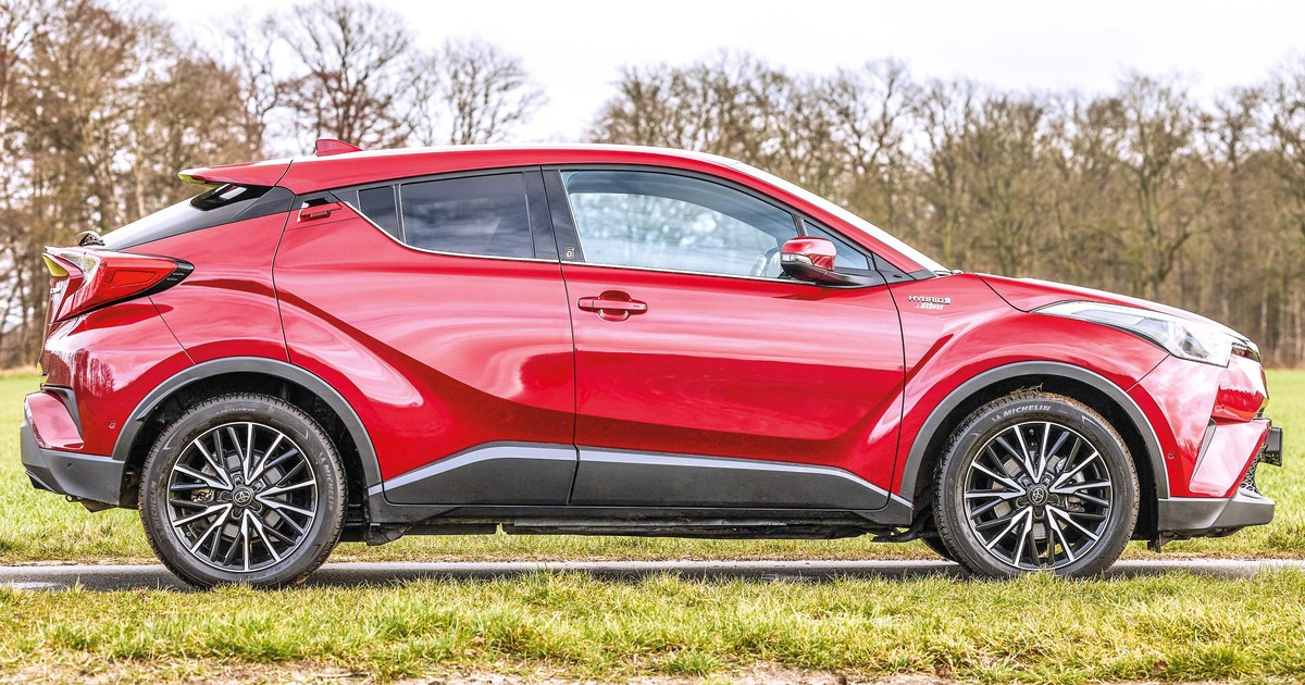 Toyota C-HR 1.8 Hybrid, 2012 r.