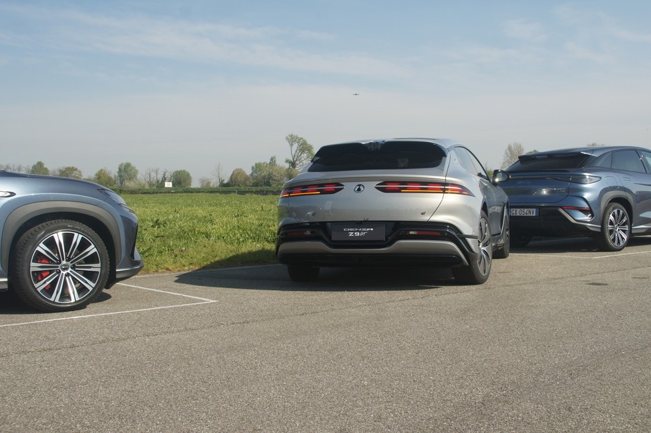 Denza Z9 GT