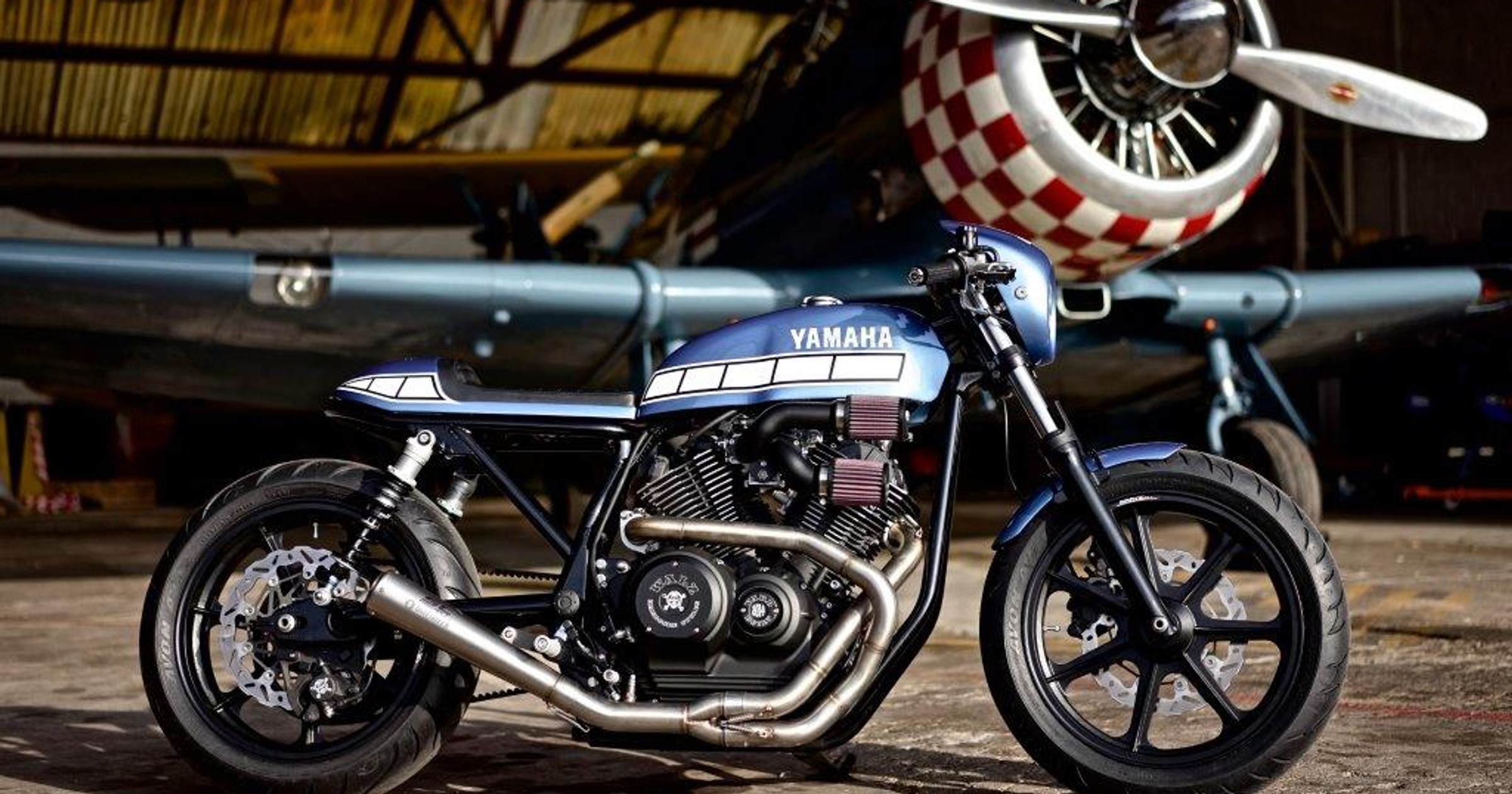 Yamaha XV950 „El Ratón Asesino” - Café racer Marcusa Walza w ramach projektu Yard Built
