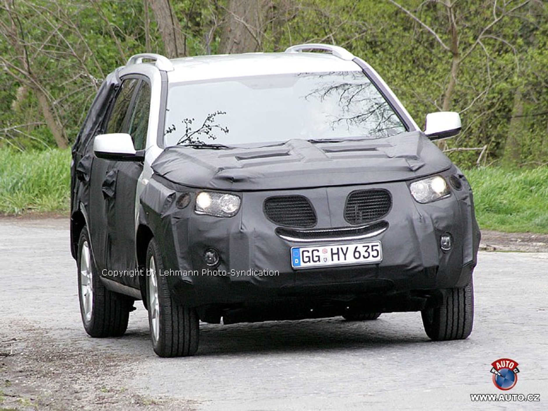 Zdjęcia szpiegowskie: Kia Sorento – kolejna generacja w przygotowaniu