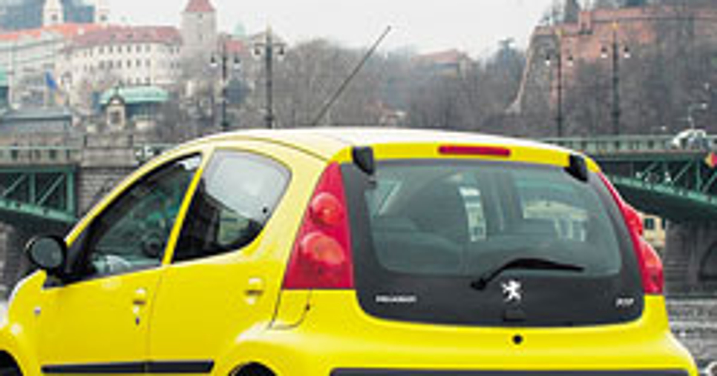 Zmodernizowane Aygo, C1 i 107 już w grudniu, TPCA zwiększa produkcję do 340.000 aut
