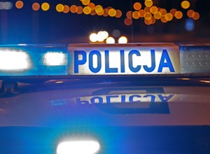 Znaleźli ich nieprzytomnych w garażu. Reanimacja była bezskuteczna. Straż ma hipotezę