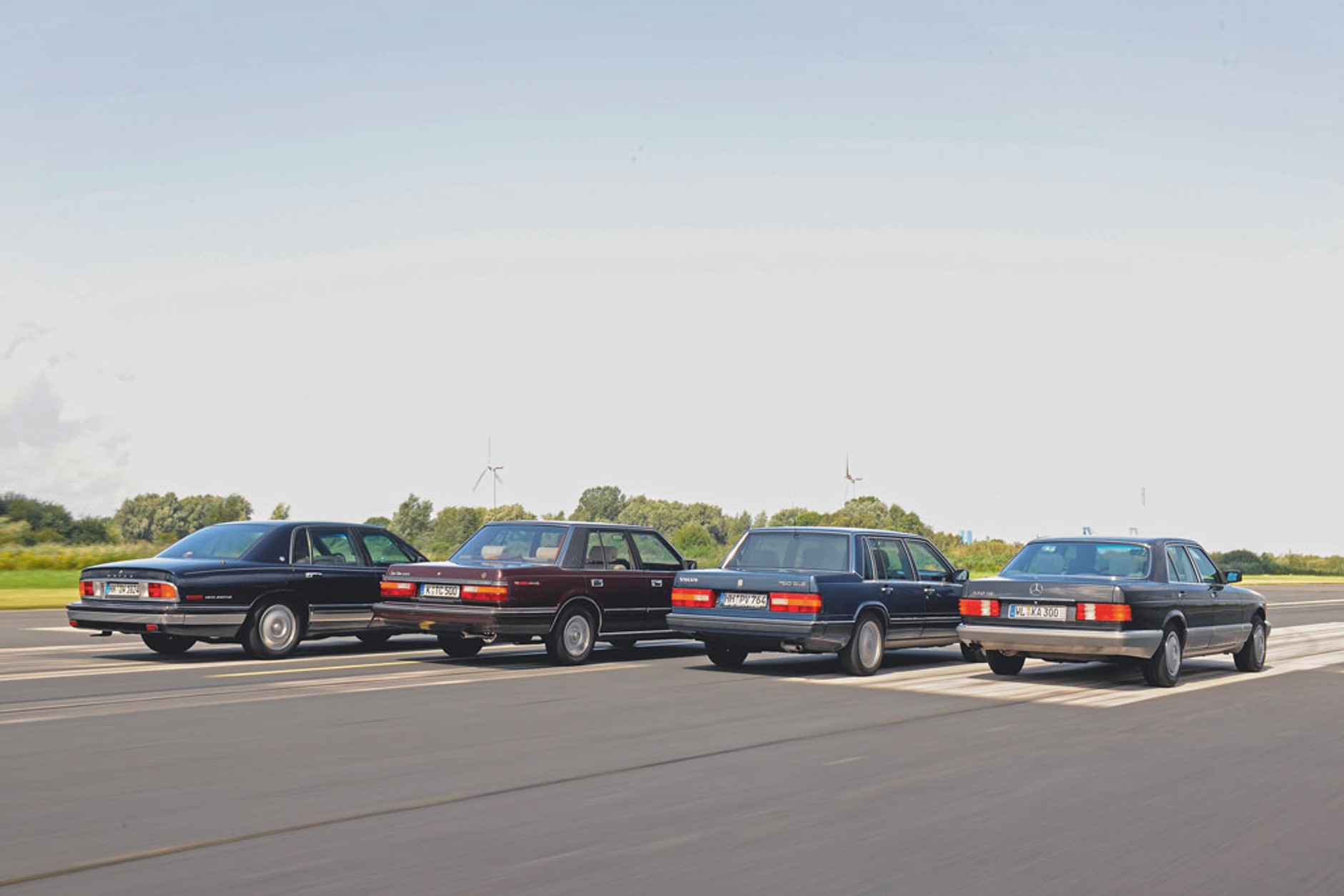 Szpan czy biznes? Porównanie limuzyn klasy wyższej