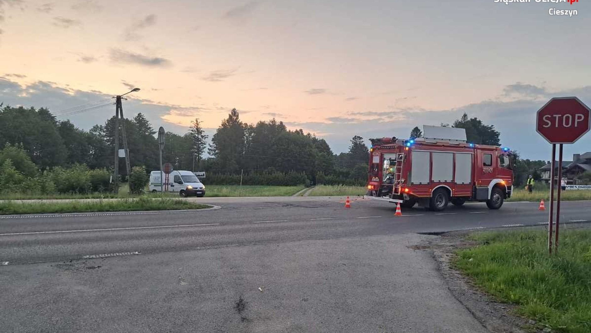 Obraz pochodzący z serwisu https://cieszyn.policja.gov.pl/ka6/informacje/wiadomosci/387564,Smiertelny-wypadek-z-udzialem-motocyklisty.html
