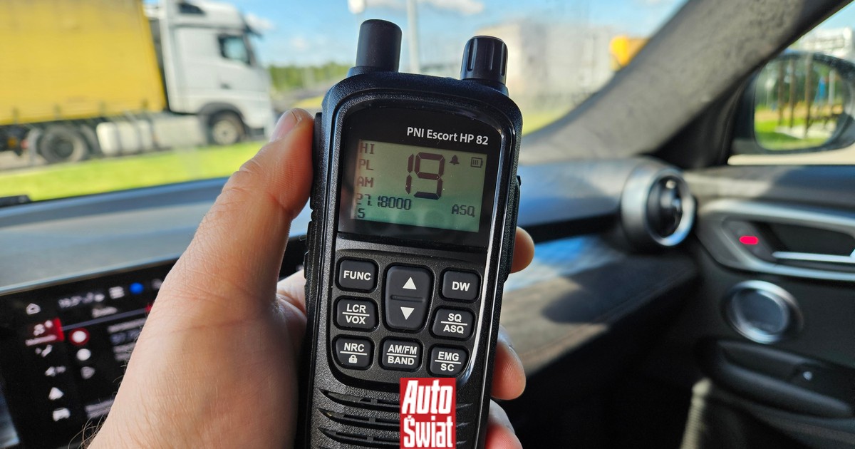 Chciałem się poczuć jak 20 lat temu i założyłem do auta CB-radio. Czy ktoś tego jeszcze używa?