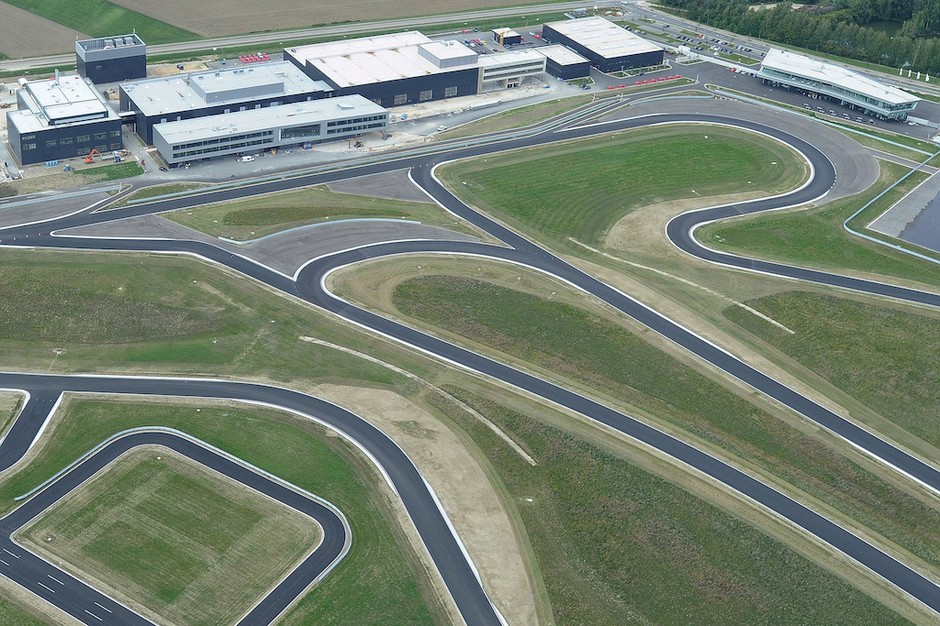 Centrum Nowoczesnych Technologii Audi