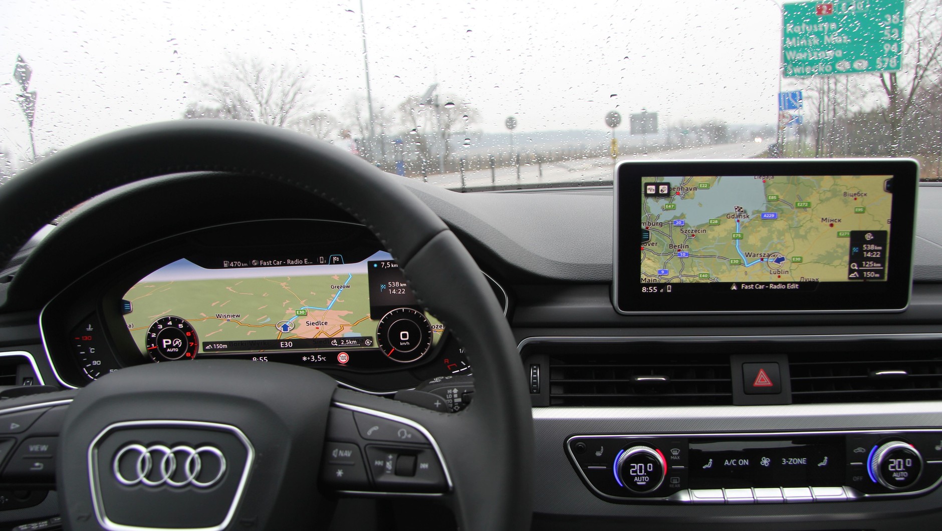 Audi A4 2016. Nawigacja MMI, Virtual Cockpit - zaplanowana trasa widoczna na obu ekranach
