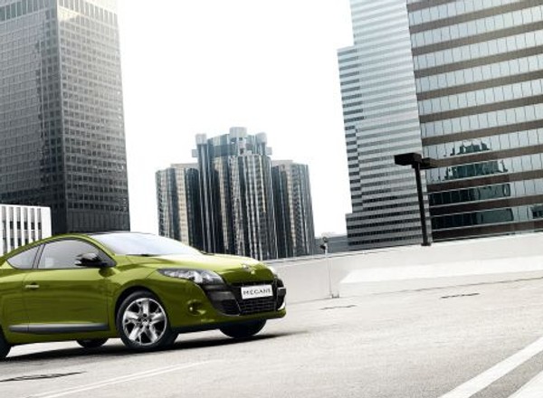 Renault Megane Coupe Color Edition