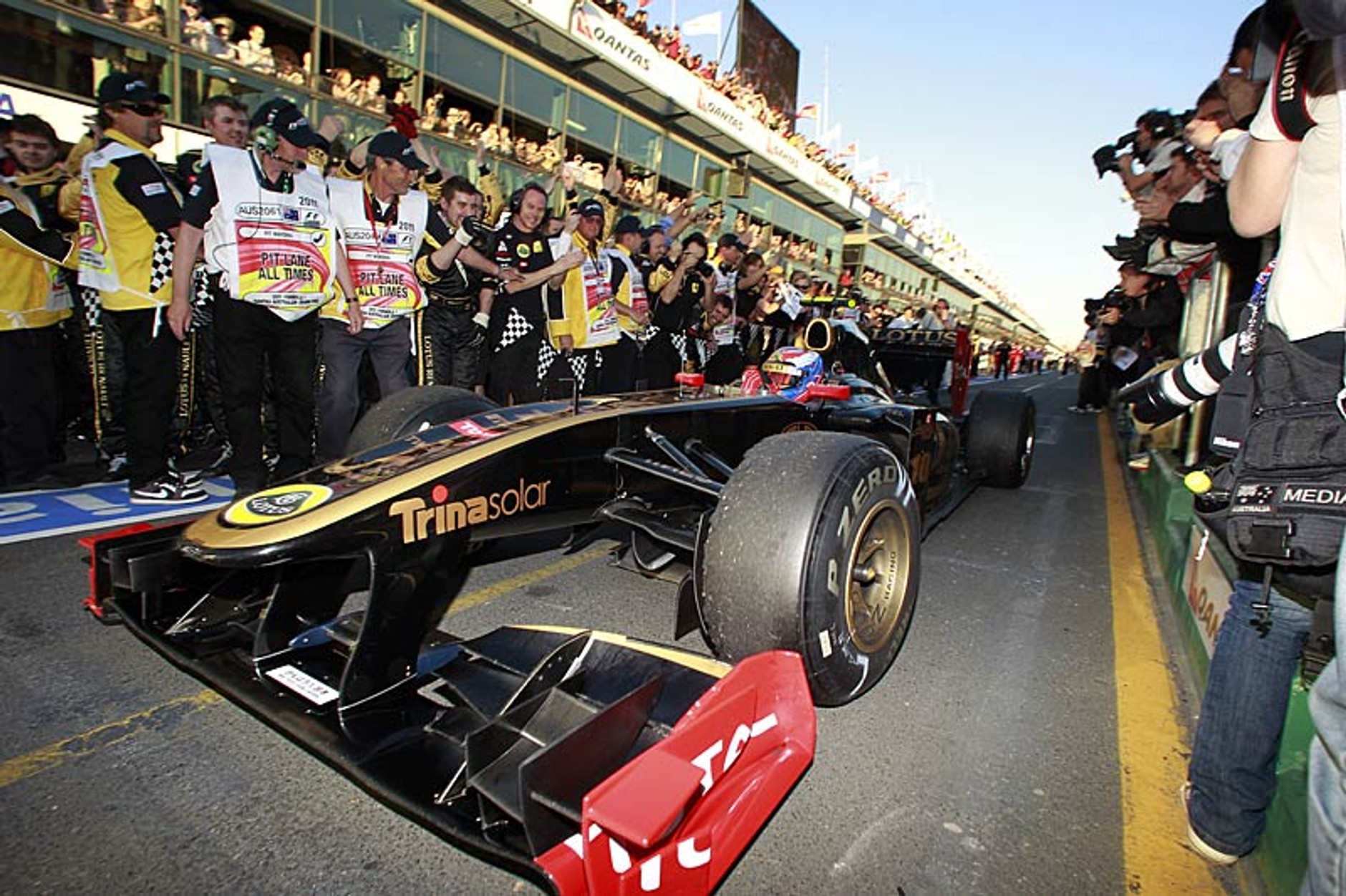 Grand Prix Australii 2011: Vettel znokautował rywali, Pietrow rewelacyjnie zastąpił Kubicę (relacja, wyniki)