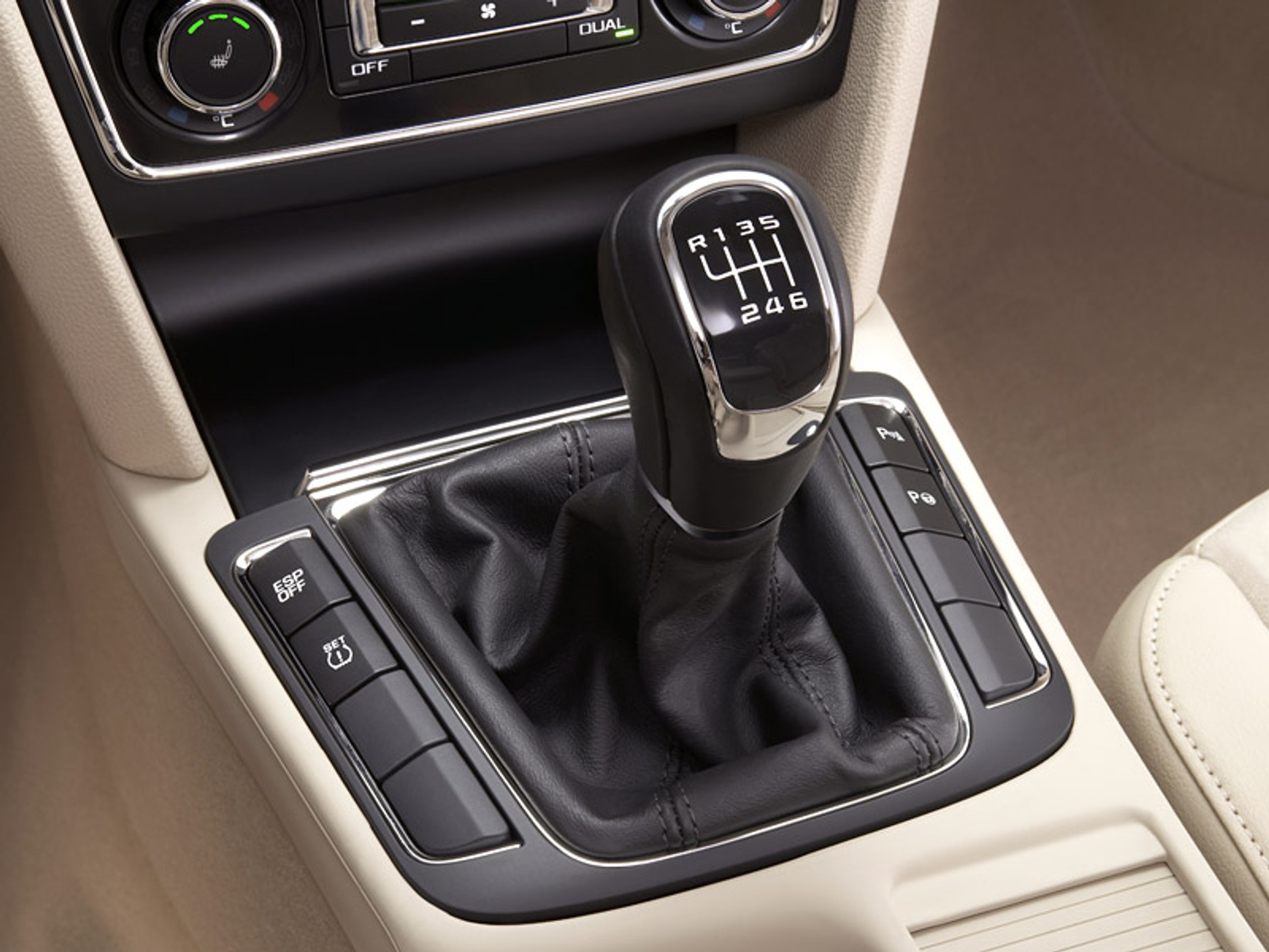 Škoda obniża ceny, bo nie jest konkurencyjna