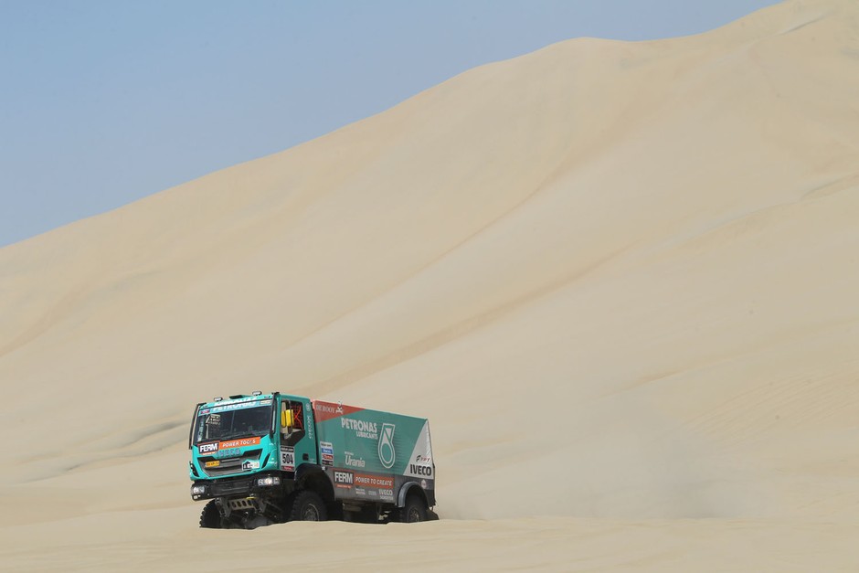 Dakar 2013: etap 4 (wyniki, galeria)