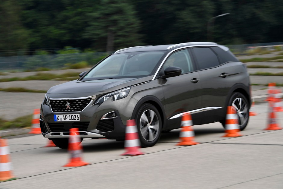 Nieduże silniki, wysokie ceny - Mitsubishi ASX, Nissan Qashqai, Peugeot 3008