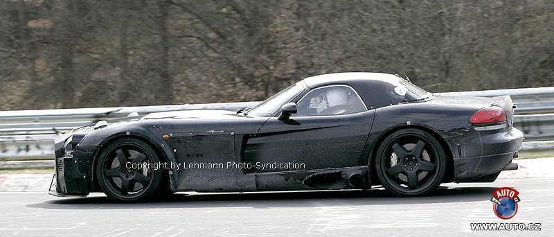 Zdjęcia szpiegowskie: Mercedes-Benz SLC nadal pod okryciem Vipera