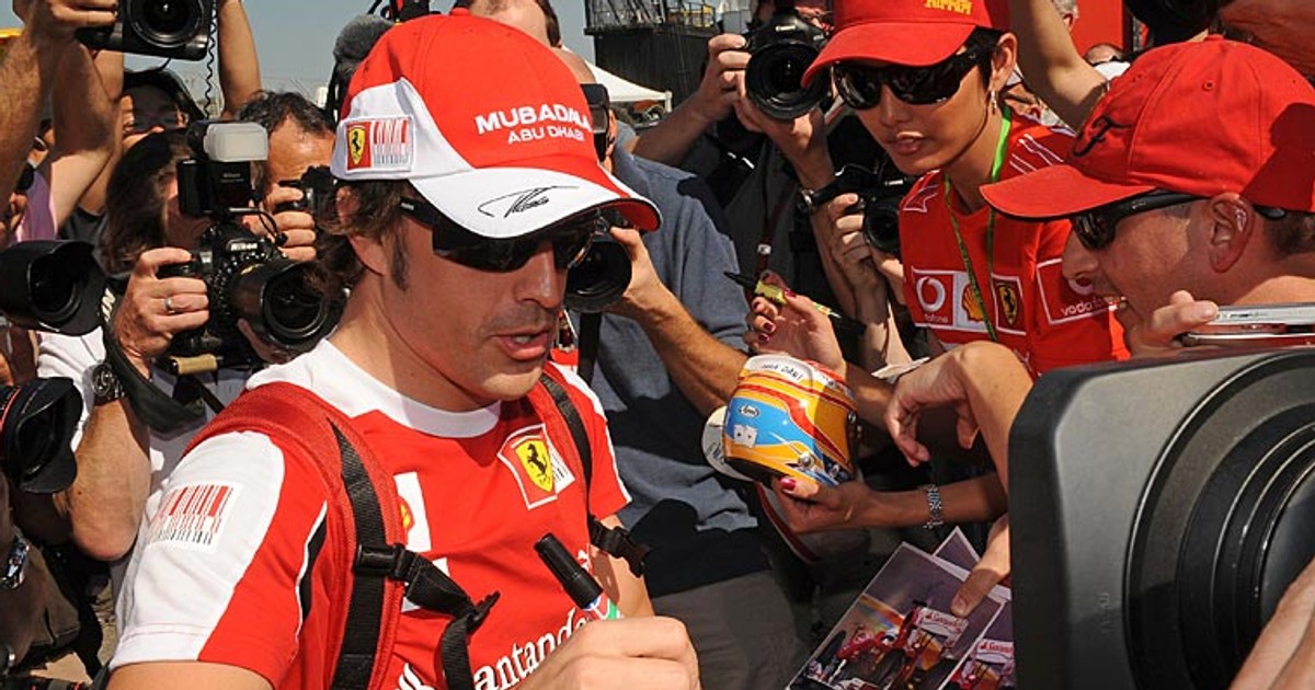 Grand Prix Korei 2010: mistrzostwo Alonso, dramat Red Bulla, Kubica z punktami (relacja, wyniki)