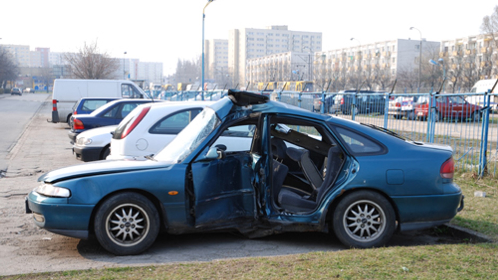 Co zrobić, aby  nie stracić na wraku? Czyli jak dobrze zezłomować auto!