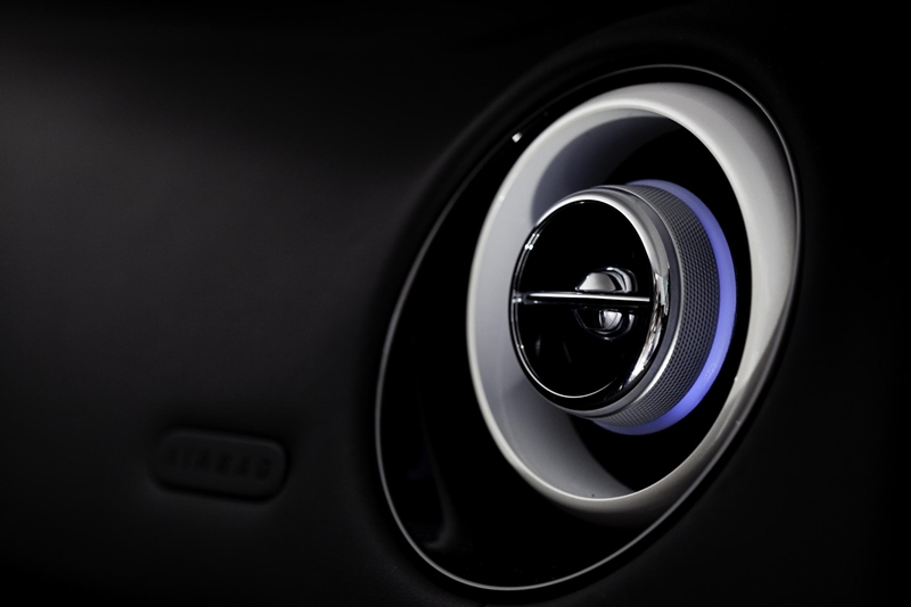 Jaguar XJR – mówią, że nie wyjedzie na drogi, ale ja wiem lepiej