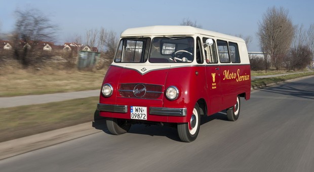 Czy odróżnisz Autosana od Jelcza? Znane pojazdy z epoki PRL