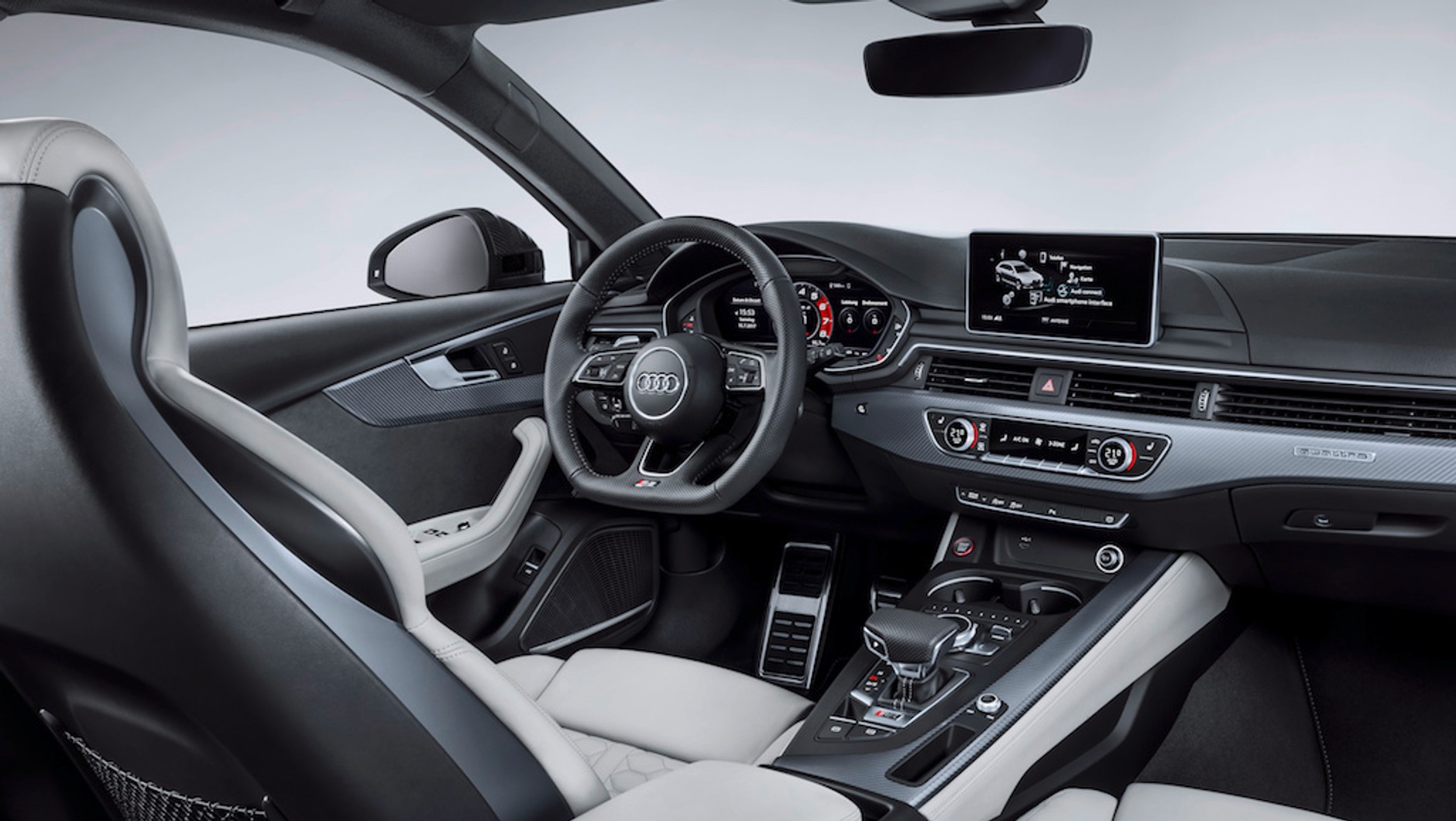 Audi RS 4 Avant – kokpit
