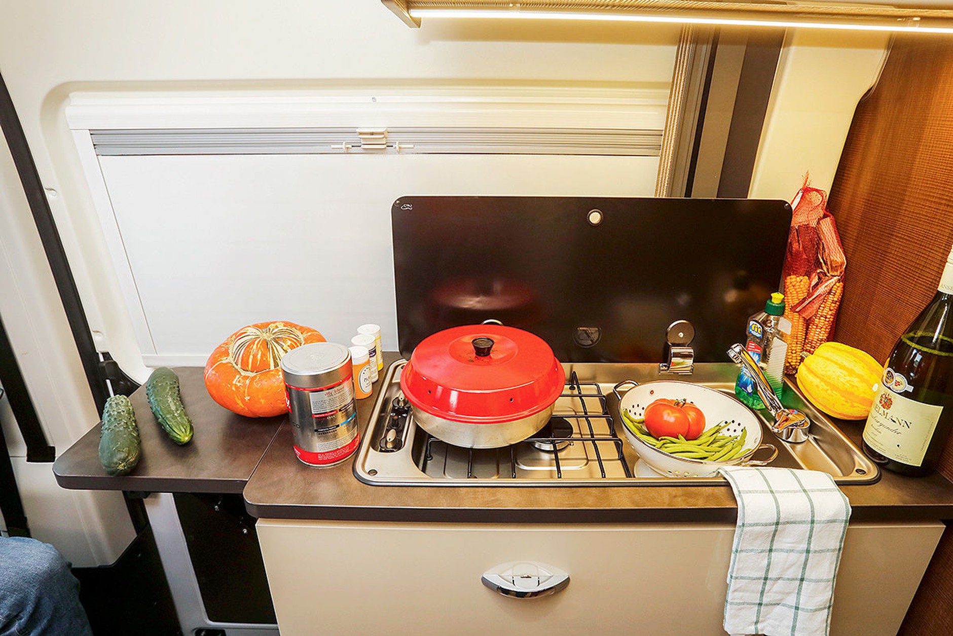 Porównanie czterech rodzajów kamperów