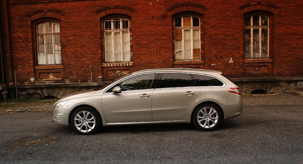 Peugeot 508 1.6 THP: lew rusza na polowanie
