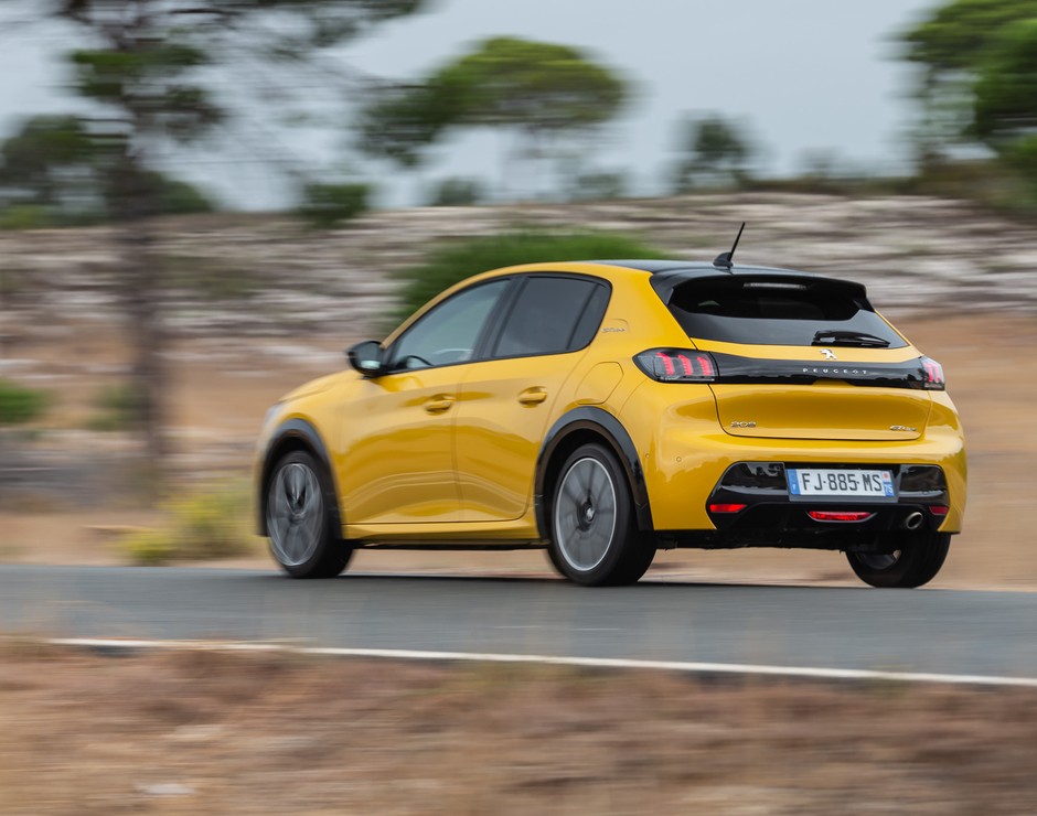 Peugeot 208