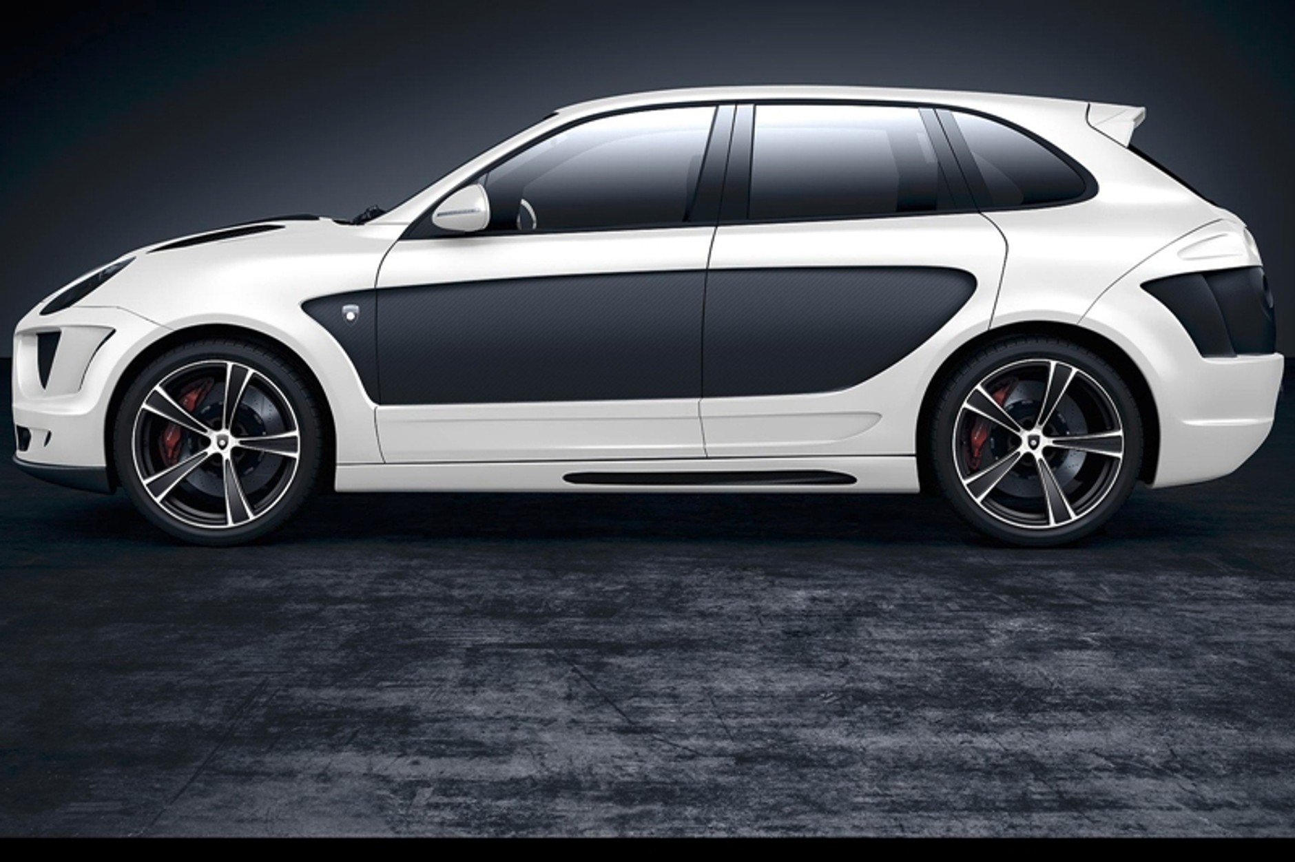 Porsche Cayenne w objęciach Tornado