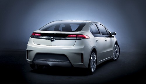 Opel Ampera na prądzie przejedzie nawet 500 km