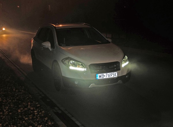 Policja apeluje: włącz te światła!