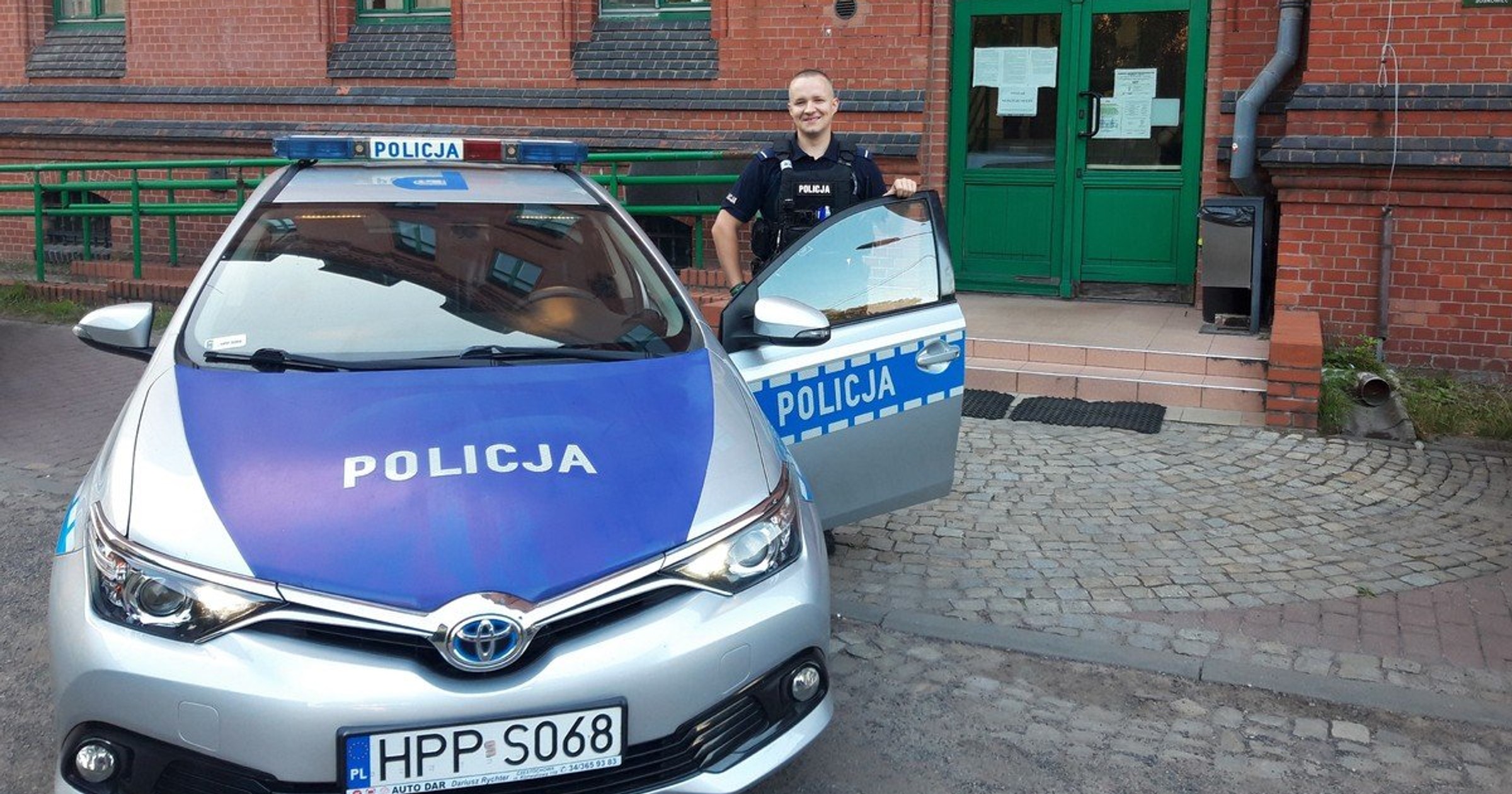 Policjant był po służbie, ale i tak zareagował od razu