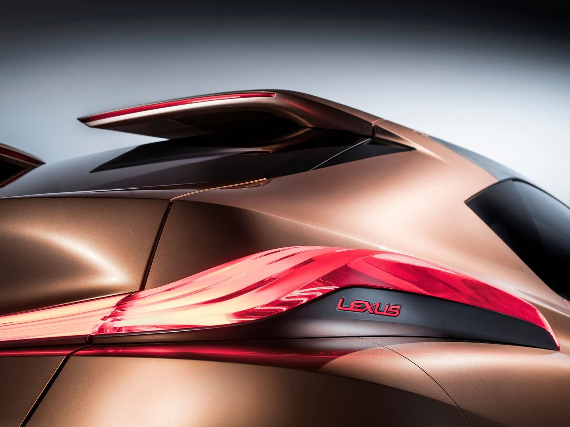 Lexus LF-1 Limitless - flagowy SUV Lexusa