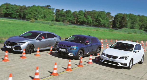 Honda Civic kontra Citroen C4 Cactus i Seat Leon - trzy pomysły na kompaktowe auto
