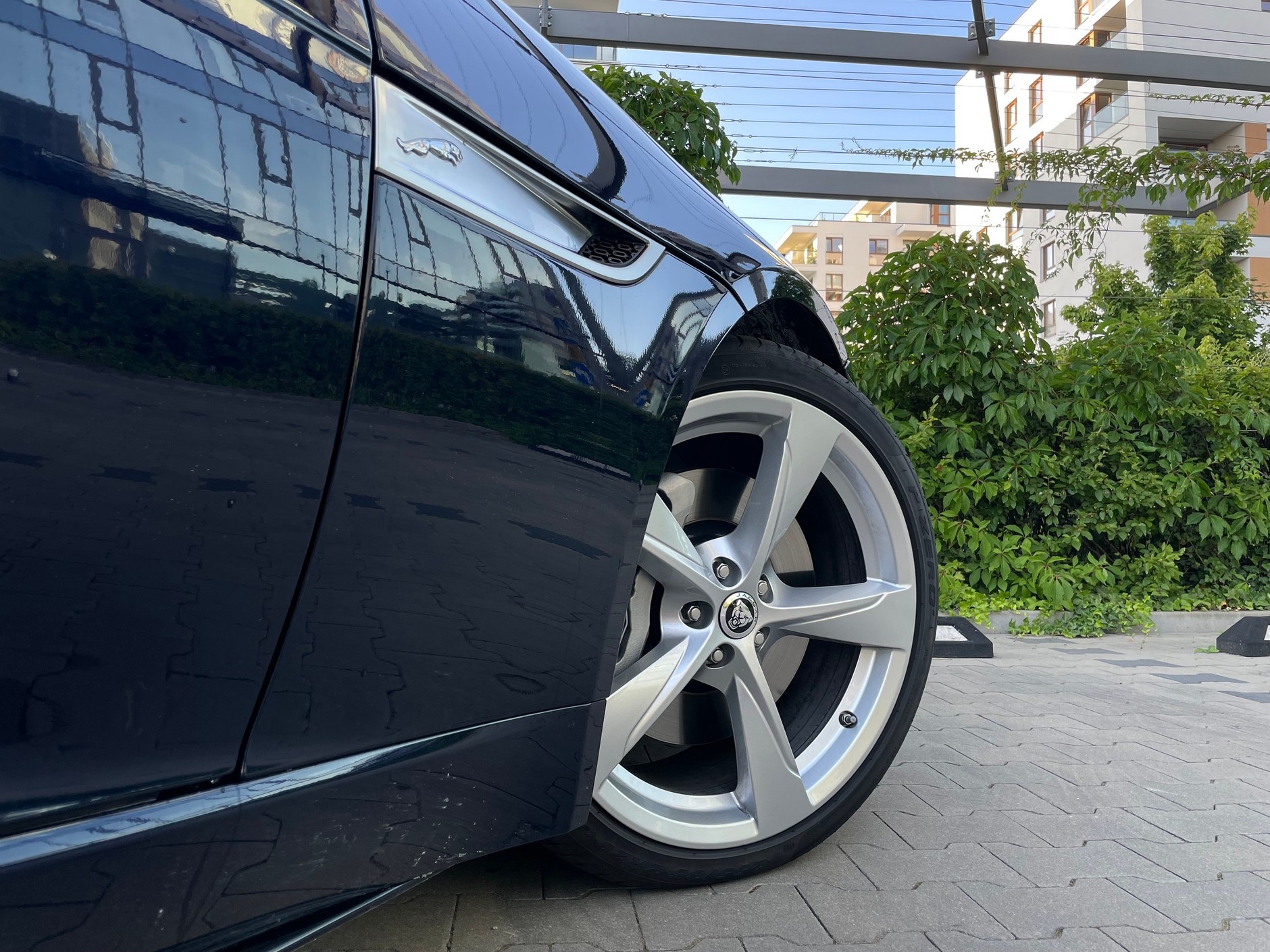 Jaguar F-Type Coupé 2.0 P300 R-Dynamic