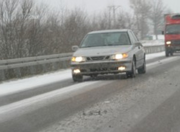 Technika jazdy: bezpieczeństwo w czasie zimy