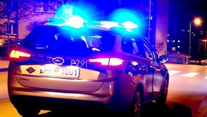 Policjanci przeprowadzili w nocy rutynową kontrolę. 39-latek i 16-latka wpadli na gorącym uczynku