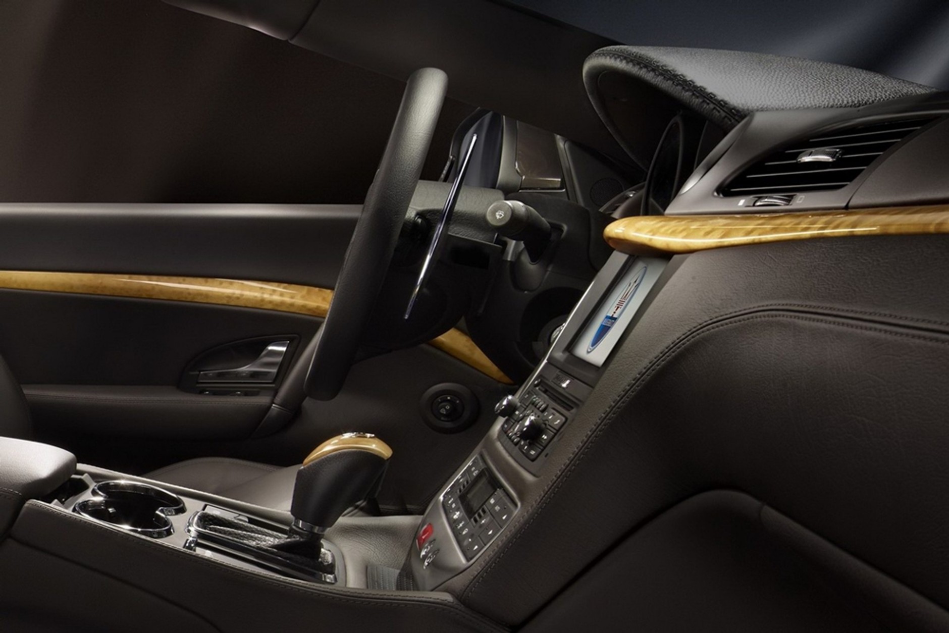 Maserati GranCabrio Fendi – luksus pięknie nazwany