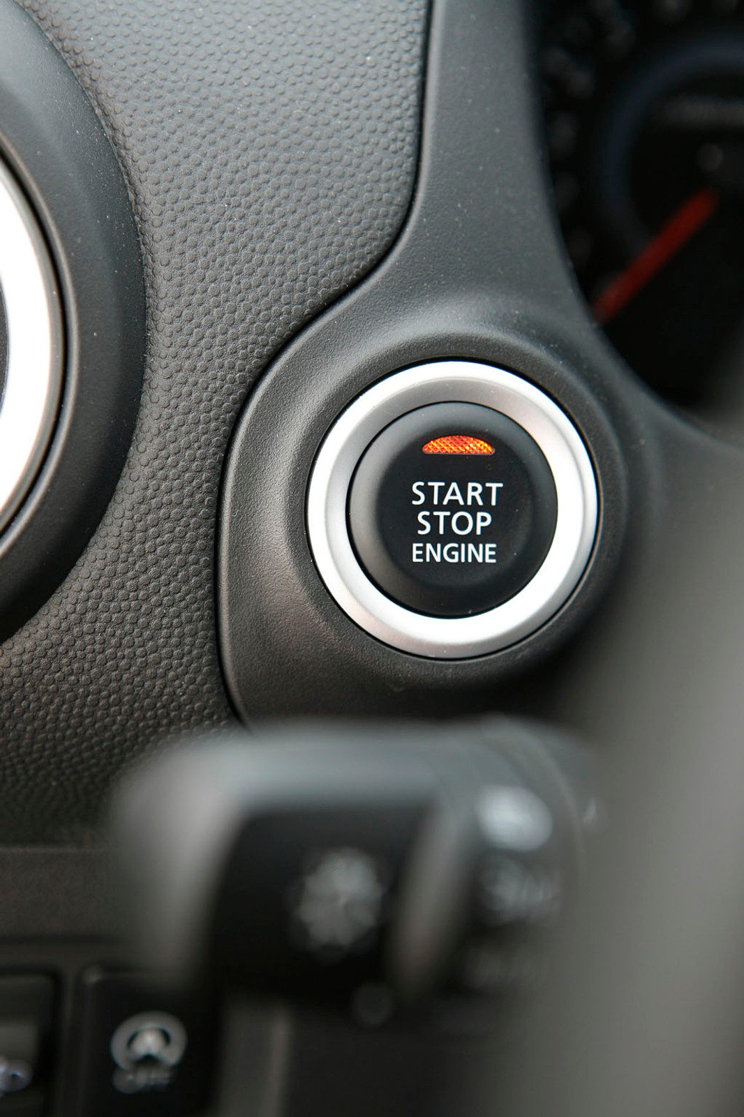 Mitsubishi Space Star - lekki, oszczędny, kompaktowy