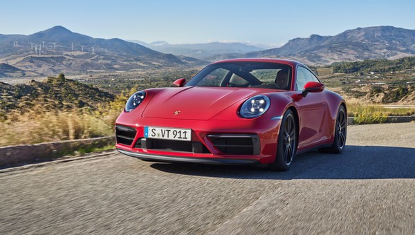 Nowe Porsche 911 GTS - jeszcze bardziej dynamiczne i wyraziste