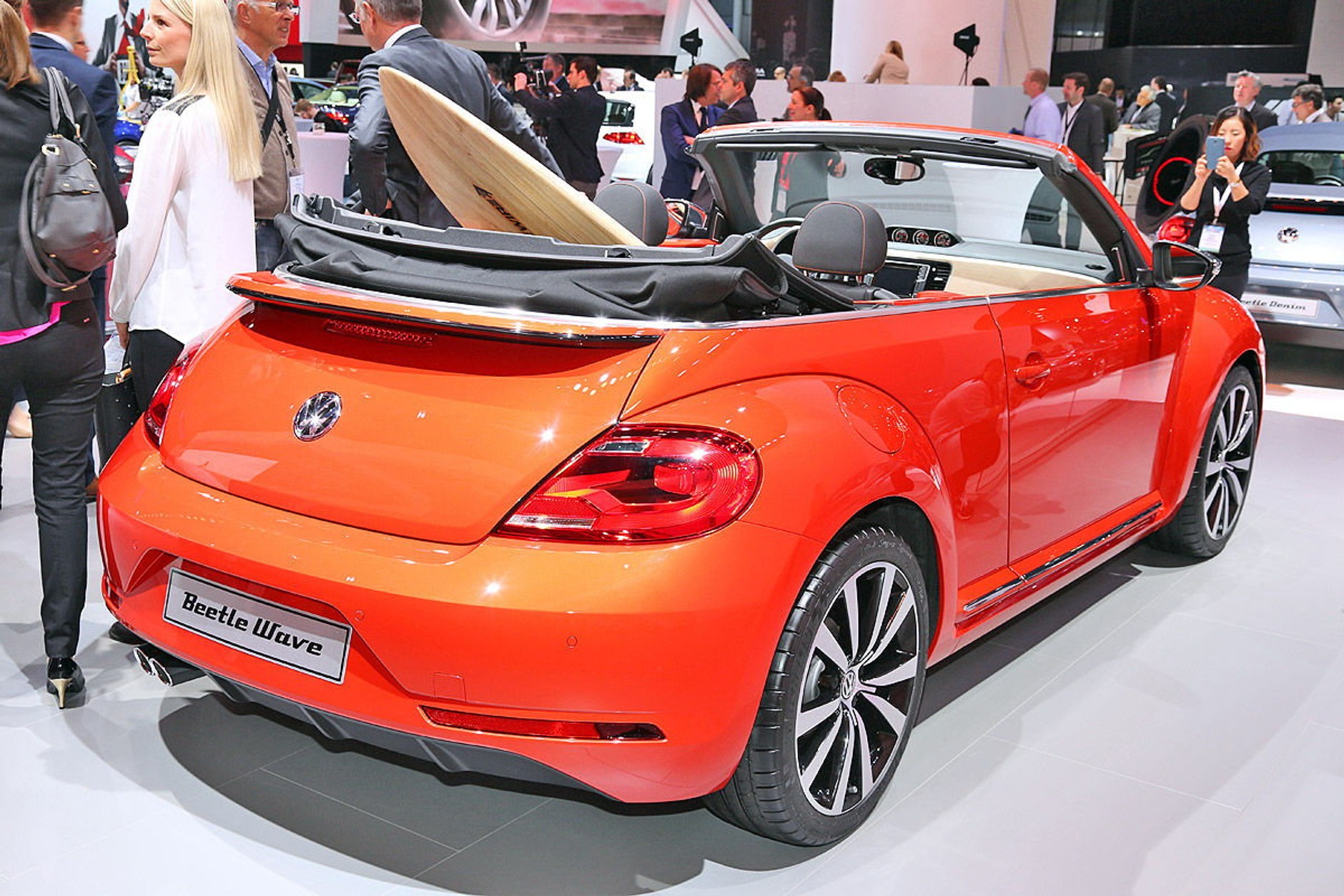 VW New Beetle Wave