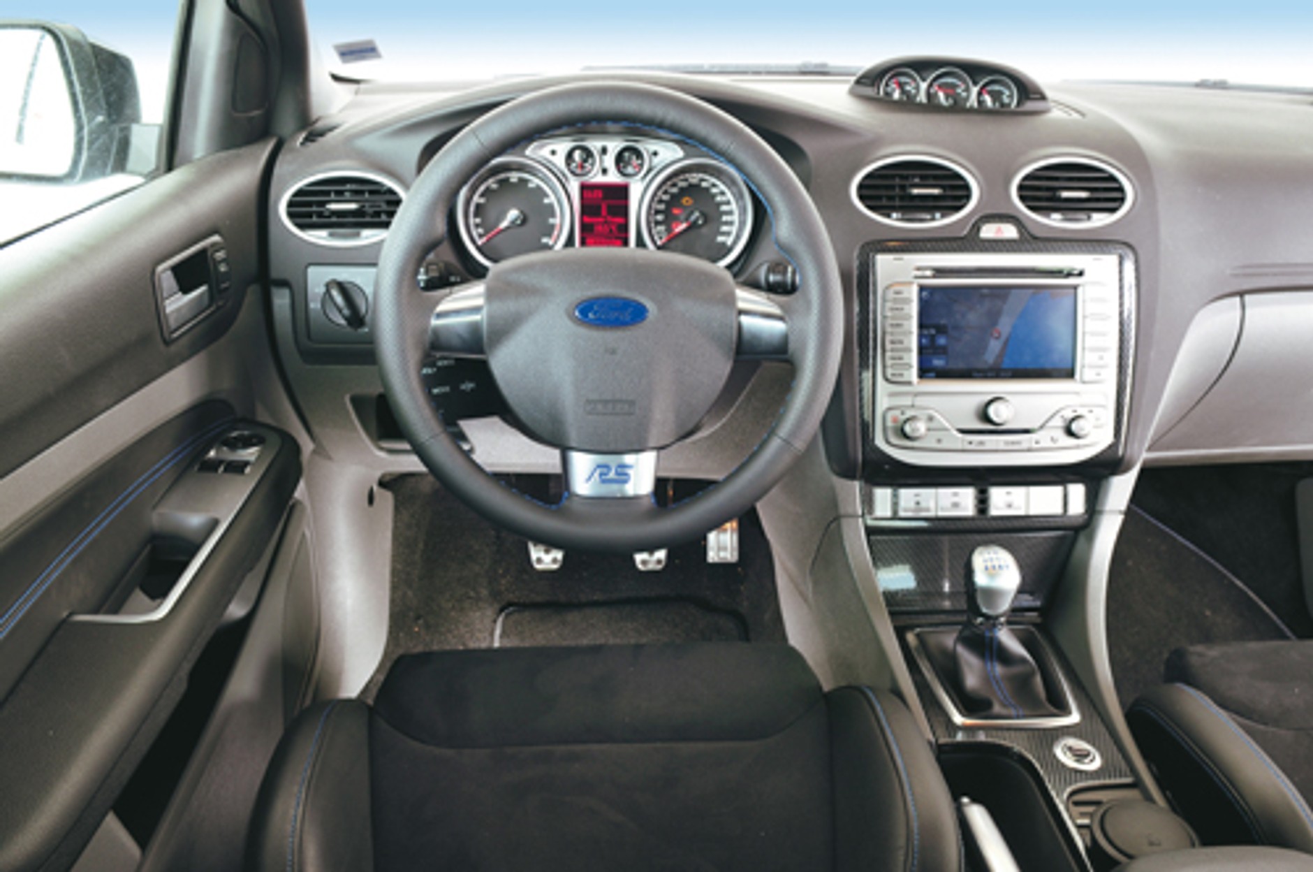 Powrót legendy: Ford Focus RS kontra Audi S3 i BMW 130i