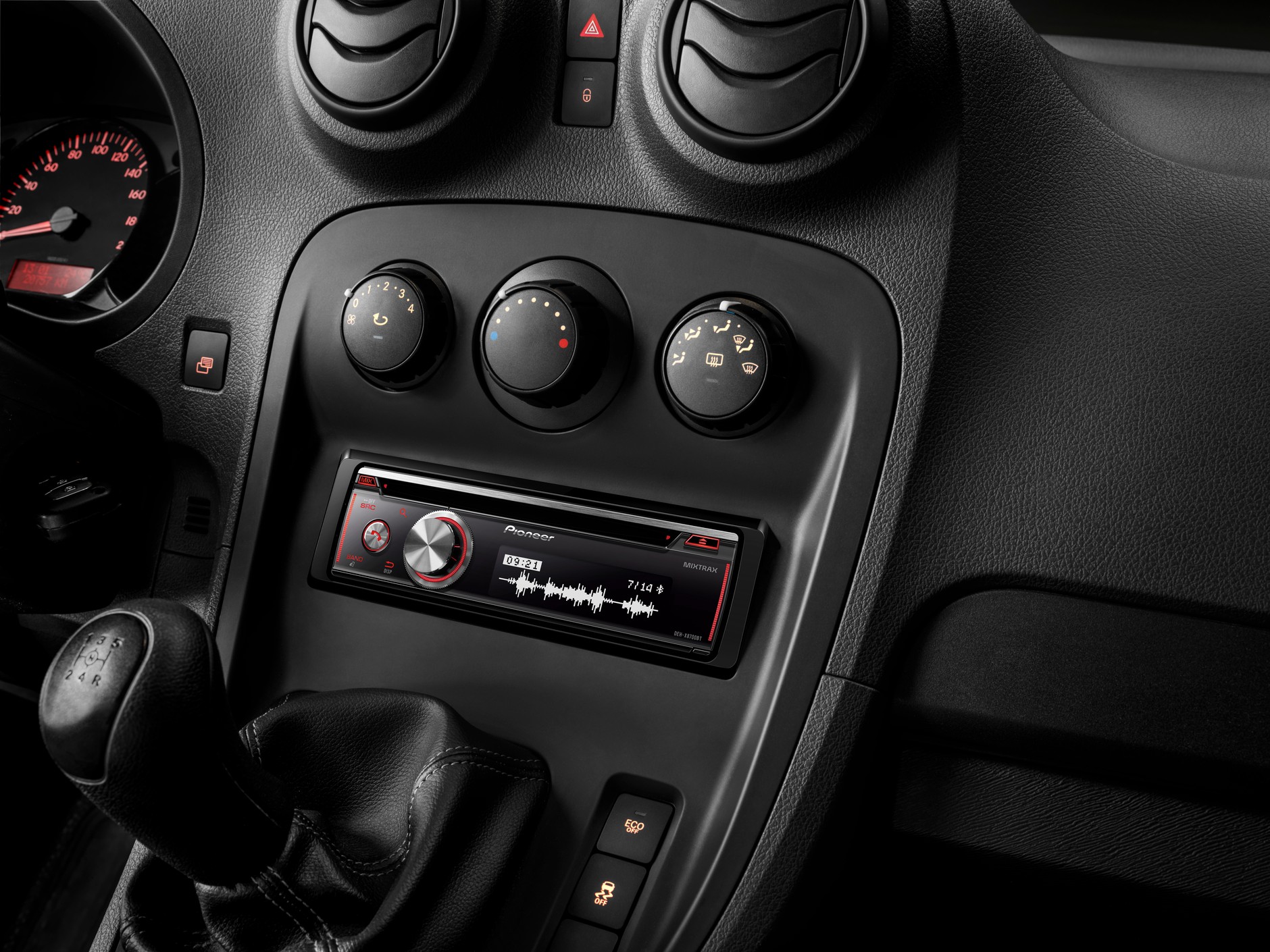 DEH-X8700BT w modelu Citan